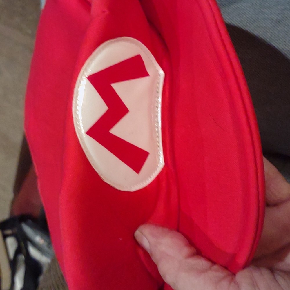 Super Mario Hat - image 3